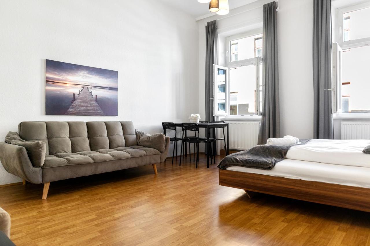 וינה Beautiful 2Br Aptartment 12 Minutes To Downtown מראה חיצוני תמונה