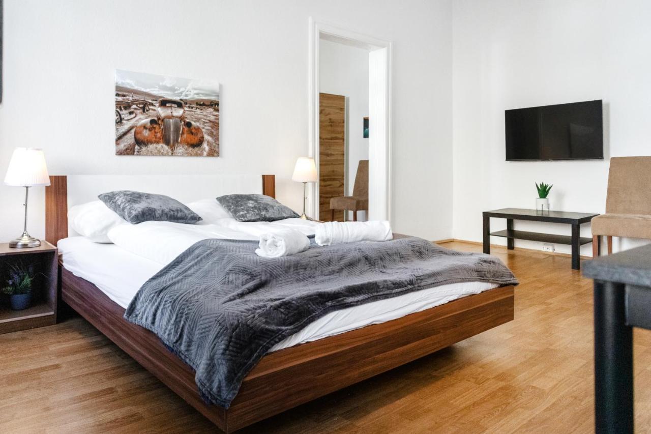וינה Beautiful 2Br Aptartment 12 Minutes To Downtown מראה חיצוני תמונה