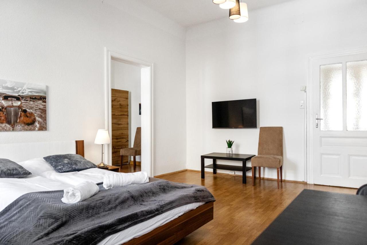 וינה Beautiful 2Br Aptartment 12 Minutes To Downtown מראה חיצוני תמונה