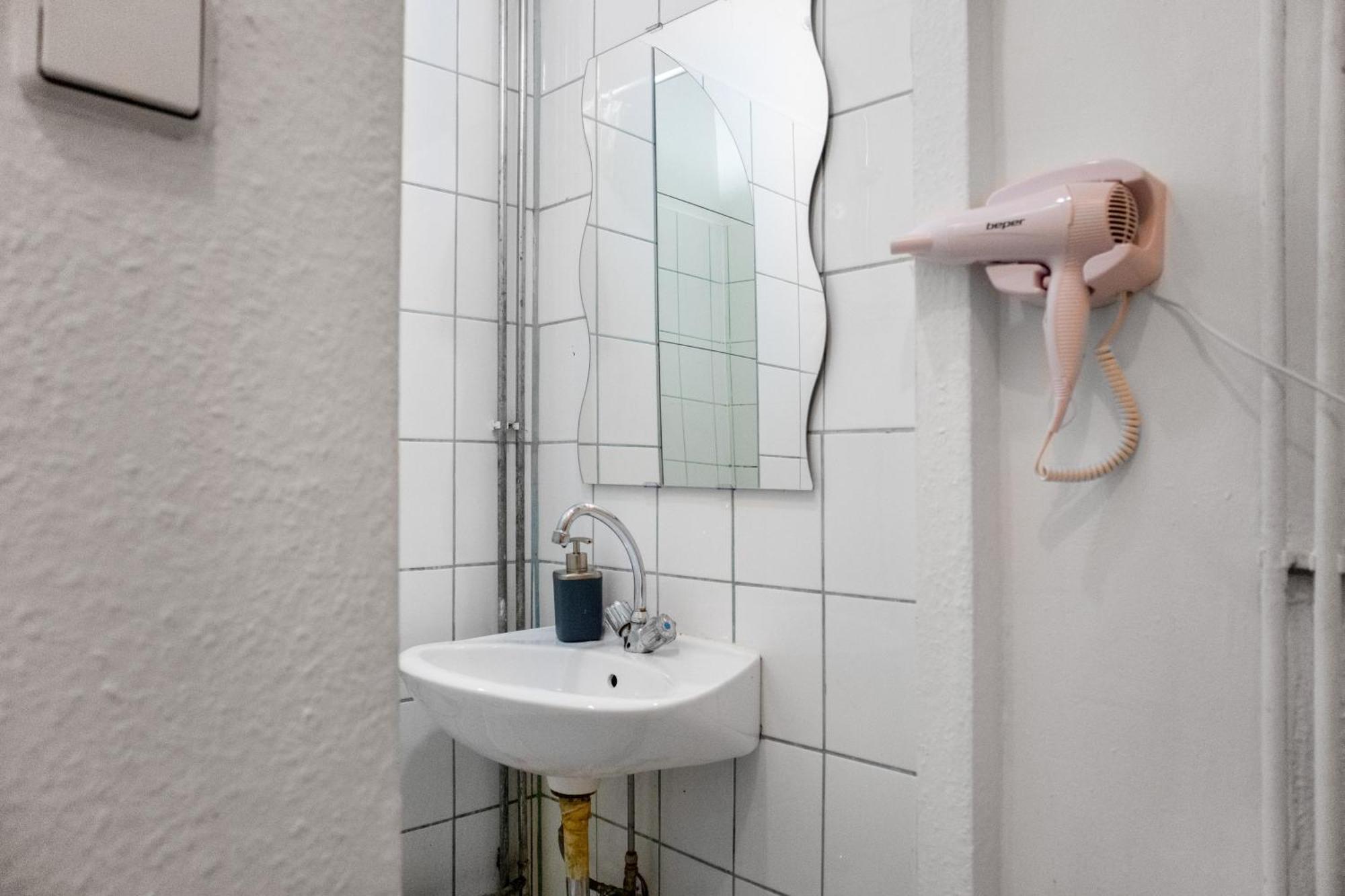 וינה Beautiful 2Br Aptartment 12 Minutes To Downtown מראה חיצוני תמונה